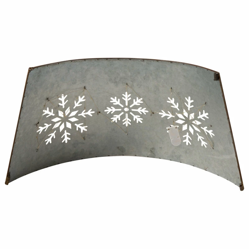 Best reviews of ๐ Glitzhome 26"D Snowflake Diecut Metal Tree Collar With Light String โ - Image 10