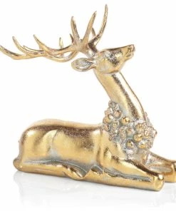 Brand new 🎉 Zodax Sitting Deer With Ornamental Wreath 😍